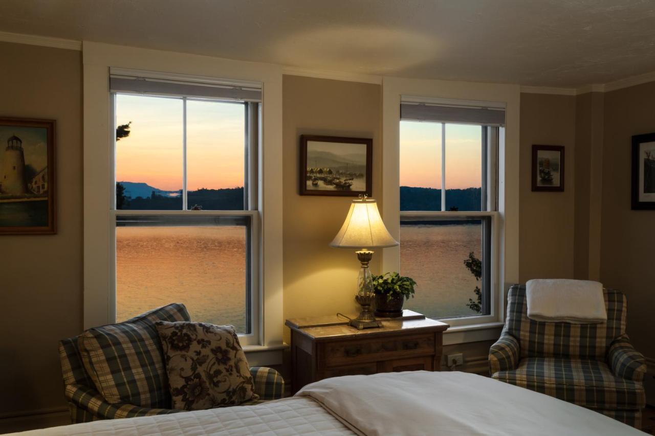 Lake House At Ferry Point Sanbornton Exterior foto